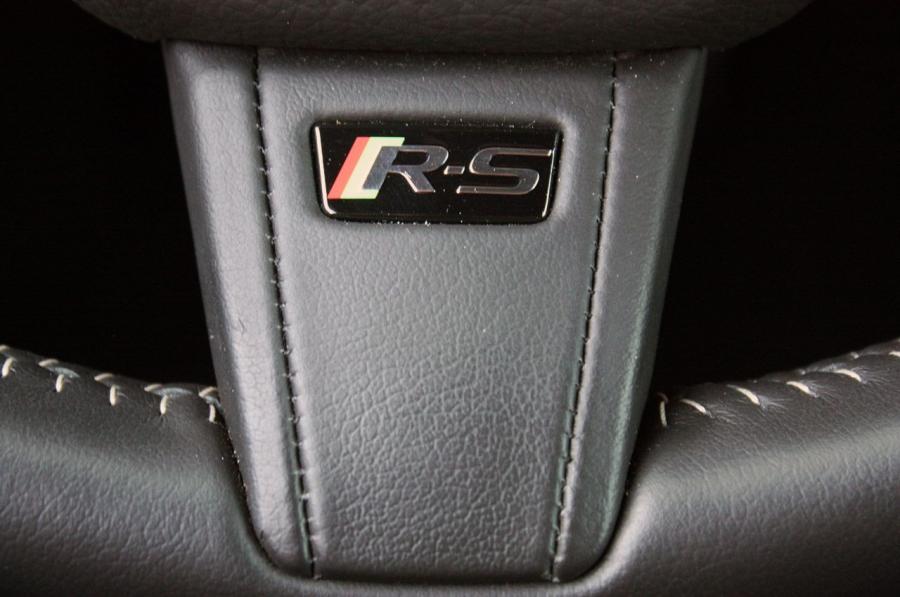  Jaguar XKR-S 2012 года  (фото 20 из 82)